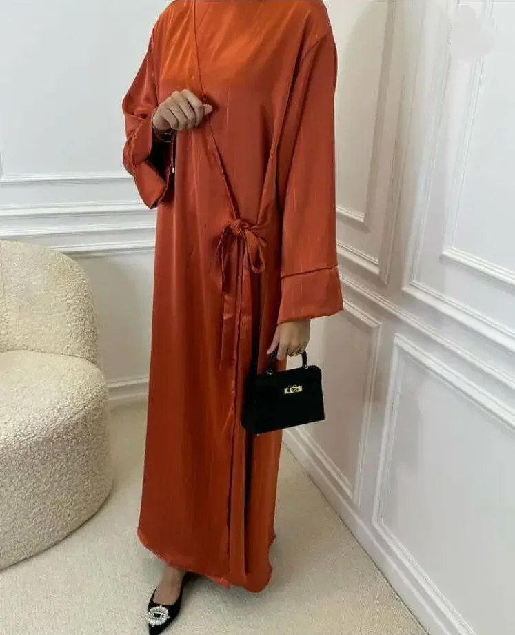 Satin Morocco Dress Elegant Women Muslim Abaya Luxury Dubai Turkey Islam Kaftan Robe Longue Musulmane Vestidos Ramadan
Satin Morocco Dress Elegant Women Muslim Abaya Luxury Dubai Turkey Islam Kaftan Robe Longue Musulmane Vestidos Ramadan