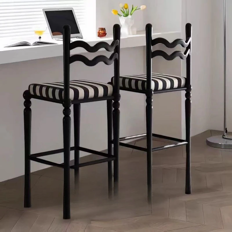 French retro bar chair medieval fabric high-end island chair Nordic solid wood home designer high chair
French retro bar chair medieval fabric high-end island chair Nordic solid wood home designer high chair