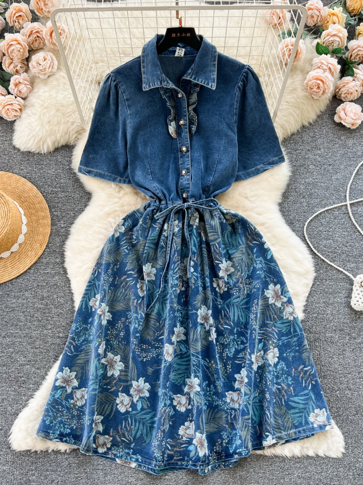 Vintage Fake Two Pieces Denim Dress Summer Trendy Turn-down Collar Short Sleeve Print Patchwork Lace-up Dress Elegant Dress
Vintage Fake Two Pieces Denim Dress Summer Trendy Turn-down Collar Short Sleeve Print Patchwork Lace-up Dress Elegant Dress