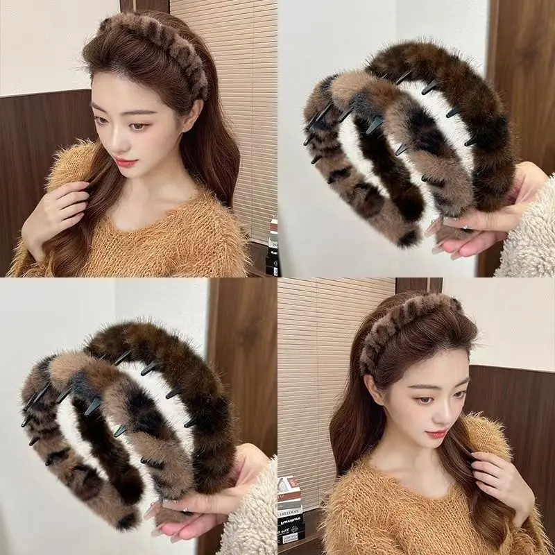 Leopard Print Plush Headband For Women With Toothed Hairband For Women Face Wash Makeup anti-slip Hair Card Hair Accessories
Leopard Print Plush Headband For Women With Toothed Hairband For Women Face Wash Makeup anti-slip Hair Card Hair Accessories