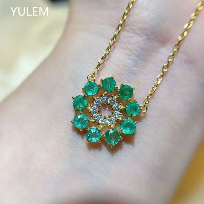 Simple Design Natural Emerald 925 Sterling Silver Pendant Necklace 3mm Real Gemstones Fine Jewelry for Women's Birthday Gift
Simple Design Natural Emerald 925 Sterling Silver Pendant Necklace 3mm Real Gemstones Fine Jewelry for Women's Birthday Gift