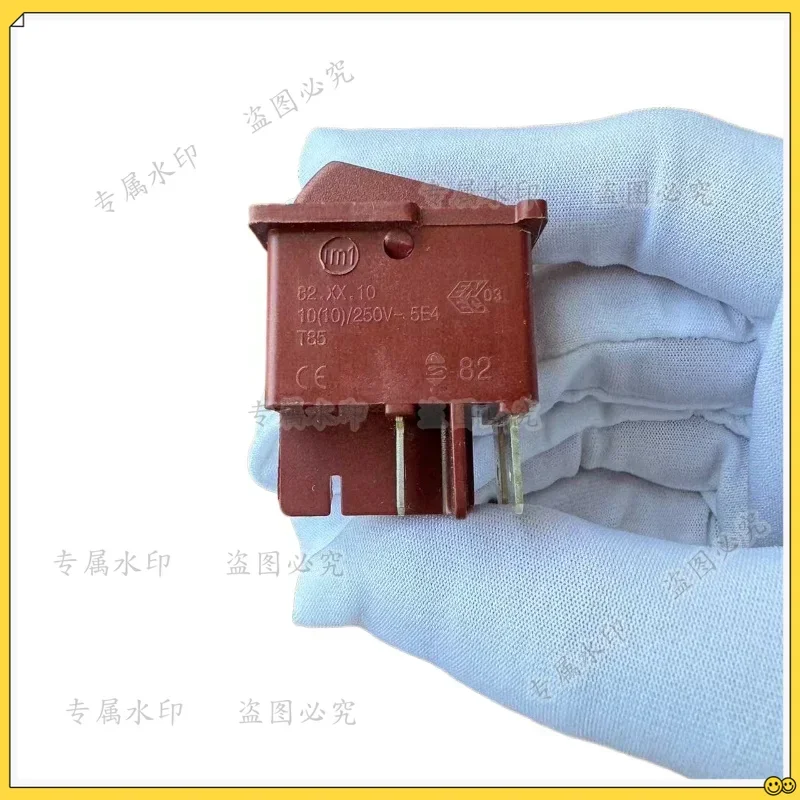 1Pc For karcher K2 K3 carwash washer Microswitch spare parts
1Pc For karcher K2 K3 carwash washer Microswitch spare parts