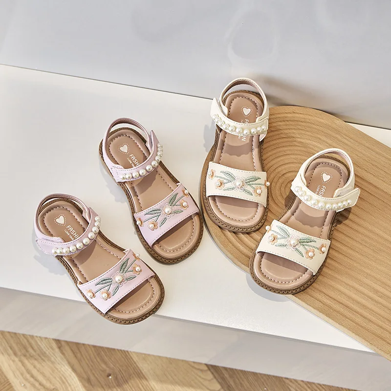 Girls Embroidered Sandals 2024 Summer Kids Princess Sandals with Pearl for Party Wedding Girls Casual Fashion Flat Shoes Elegant
Girls Embroidered Sandals 2024 Summer Kids Princess Sandals with Pearl for Party Wedding Girls Casual Fashion Flat Shoes Elegant