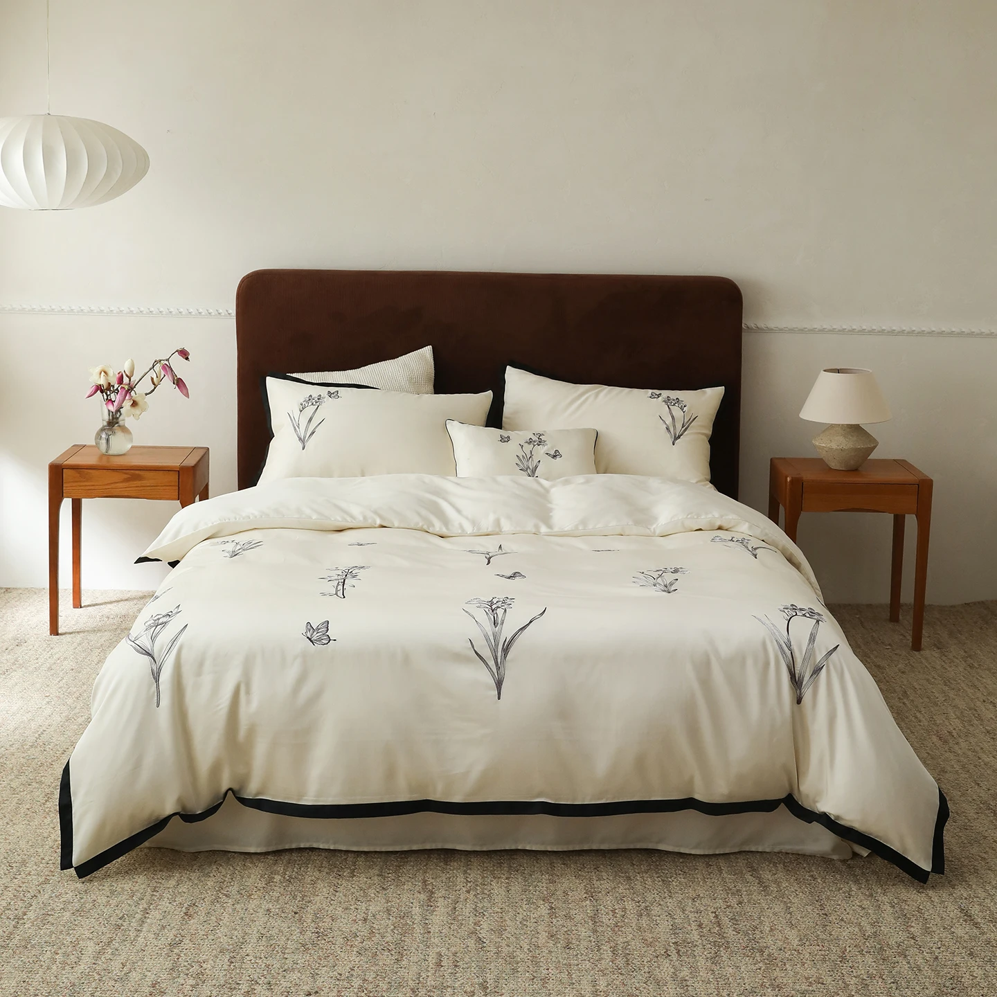 Elegant Orchid Butterfly Embroidery Lyocell Cooling Luxury Bedding Set Soft Silky Duvet Cover Flat/Fitted Bed Sheet Pillowcases
Elegant Orchid Butterfly Embroidery Lyocell Cooling Luxury Bedding Set Soft Silky Duvet Cover Flat/Fitted Bed Sheet Pillowcases