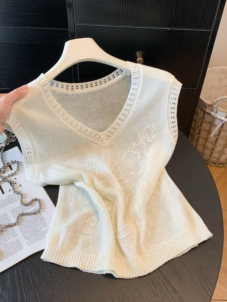 Recommended Self-Purchase Hollow out V-Neck Sleeveless Knitwear Women's Summer New Style Gentle Age-Defying Top
Recommended Self-Purchase Hollow out V-Neck Sleeveless Knitwear Women's Summer New Style Gentle Age-Defying Top