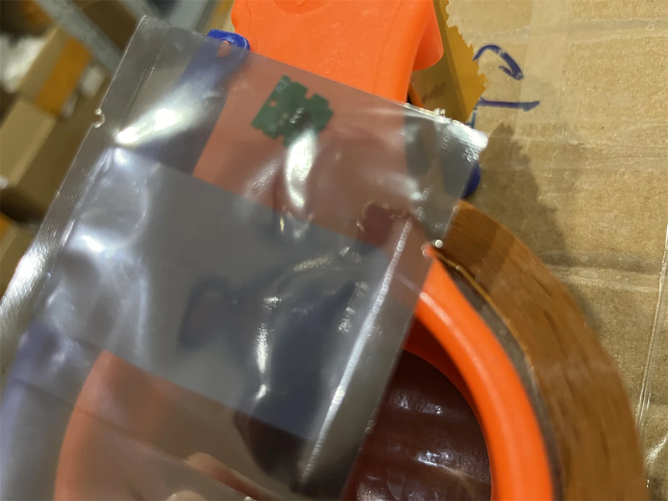 10 шт. C13T04D000 T04D0 ящик для обслуживания резервуара для отработанных чернил чип для EPSON EcoTank ET-7700 ET-7750 L7160 L7180 L7188 L7880
10 шт. C13T04D000 T04D0 ящик для обслуживания резервуара для отработанных чернил чип для EPSON EcoTank ET-7700 ET-7750 L7160 L7180 L7188 L7880