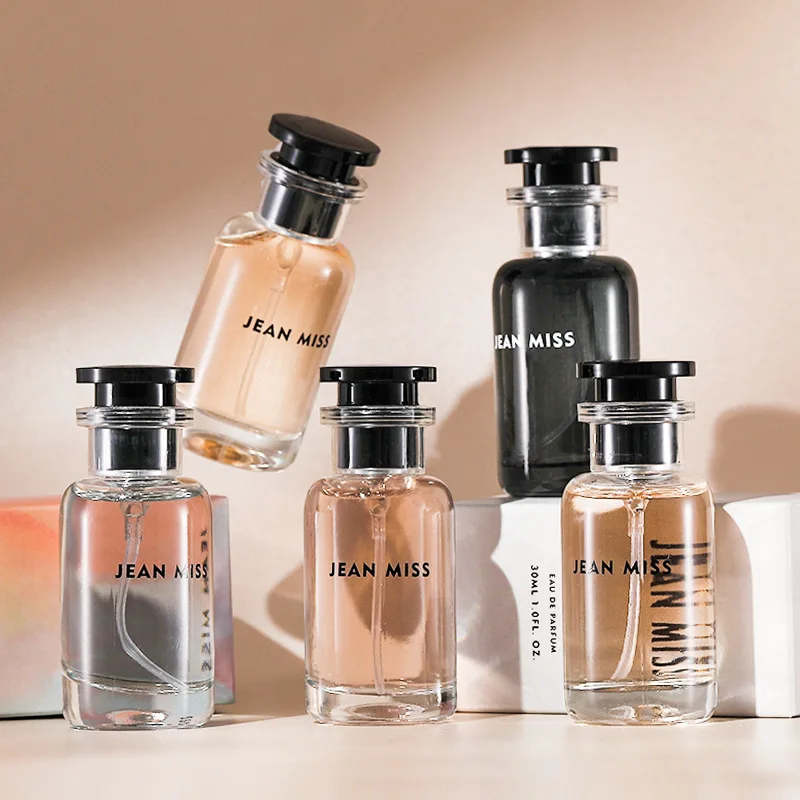 30MLSelf Domain Women's Perfume Popular Online, Clear, Natural and Lasting Fragrance Spray Pheromone Perfume
30MLSelf Domain Women's Perfume Popular Online, Clear, Natural and Lasting Fragrance Spray Pheromone Perfume