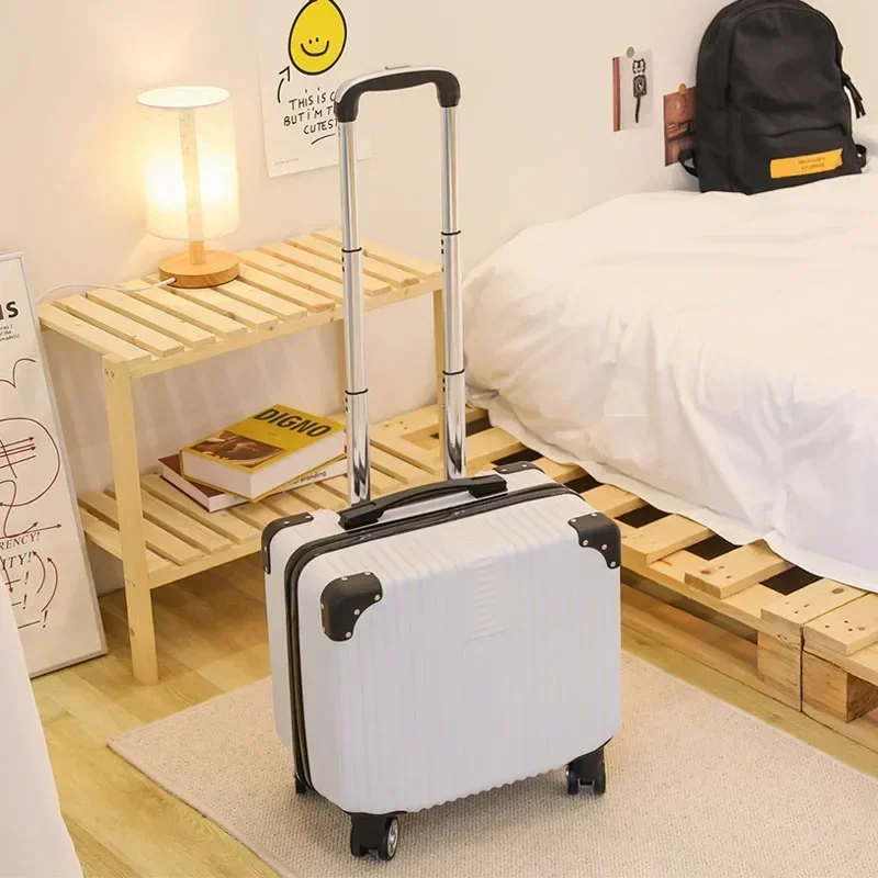 Small Password Suitcase Men's and Women's Lightweight Suitcase 18-inch Boarding Case, Universal Wheel Trolley Case
Small Password Suitcase Men's and Women's Lightweight Suitcase 18-inch Boarding Case, Universal Wheel Trolley Case