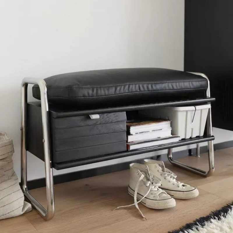 Small apartment corridor shoe stool solid wood household door can sit shoe cabinet entry bench footstool
Small apartment corridor shoe stool solid wood household door can sit shoe cabinet entry bench footstool
