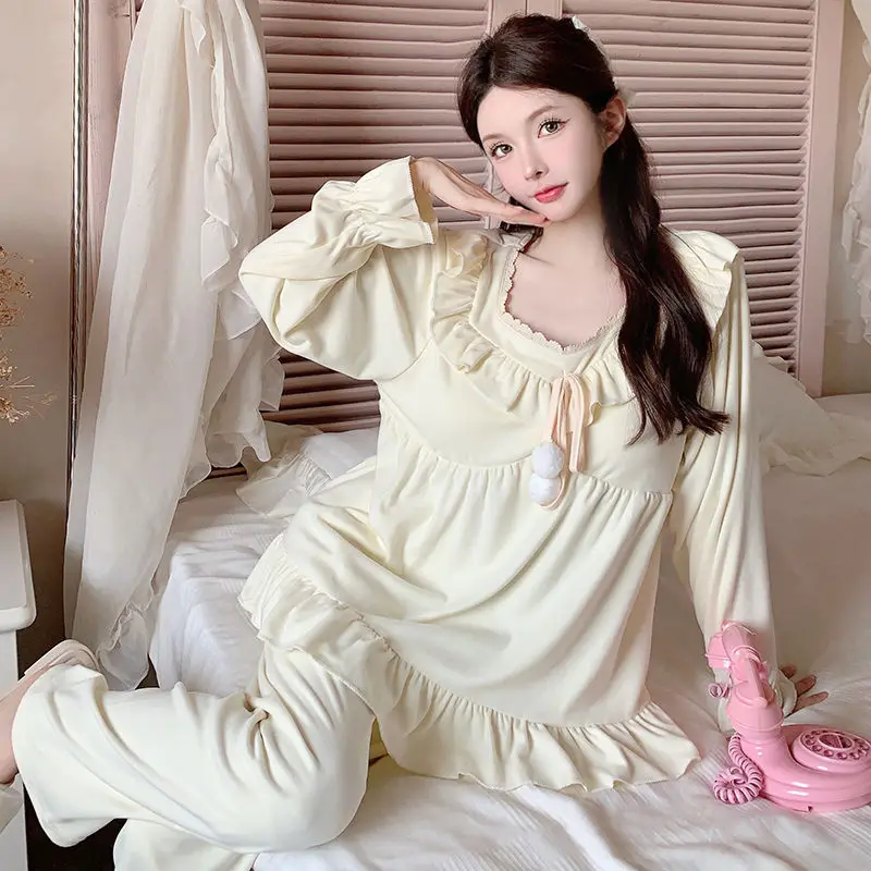 Spring Autumn New Pajamas Women's Sweet Long Sleeve with Chest Pad Home Wear Two-Piece Suit Loose Solid Color Sleepwear Set 2024
Spring Autumn New Pajamas Women's Sweet Long Sleeve with Chest Pad Home Wear Two-Piece Suit Loose Solid Color Sleepwear Set 2024