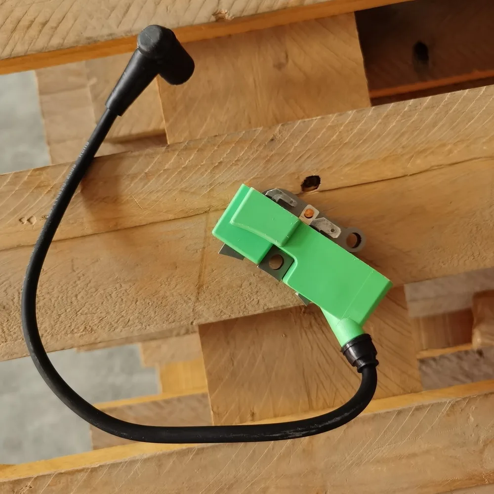 For K960 K970 K1260 K1270 Igniter 580 38 05-01 Ignition Coil High Voltage Pack
For K960 K970 K1260 K1270 Igniter 580 38 05-01 Ignition Coil High Voltage Pack