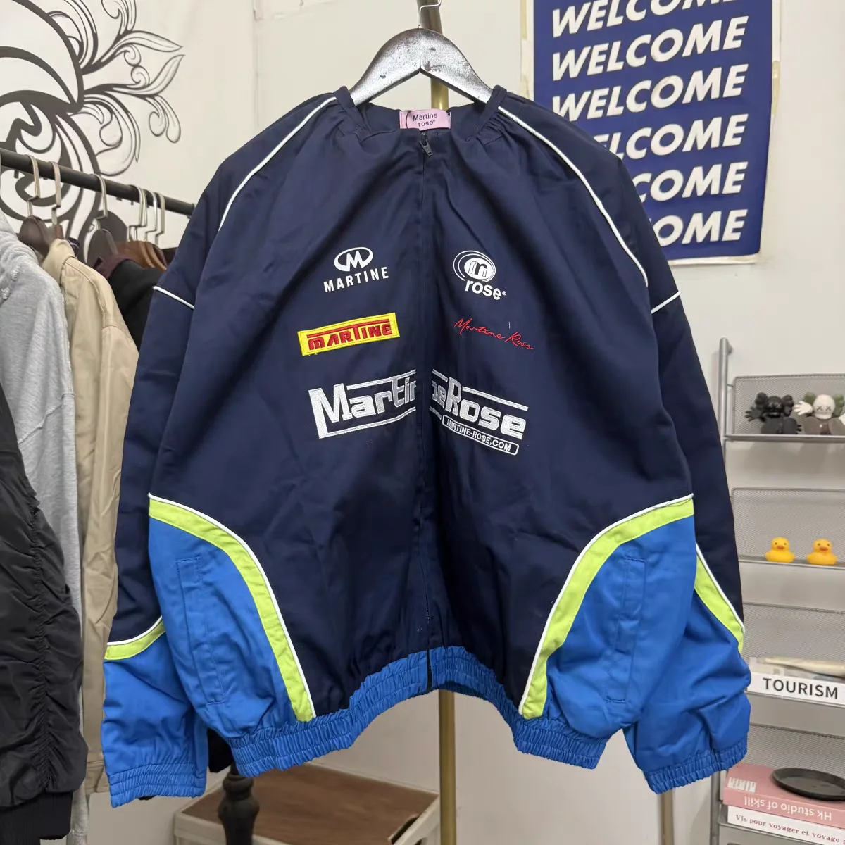 25fw Лоскутный гоночный костюм Martine Rose, куртка на молнии для мужчин и женщин, куртки высокого качества, пальто
25fw Лоскутный гоночный костюм Martine Rose, куртка на молнии для мужчин и женщин, куртки высокого качества, пальто