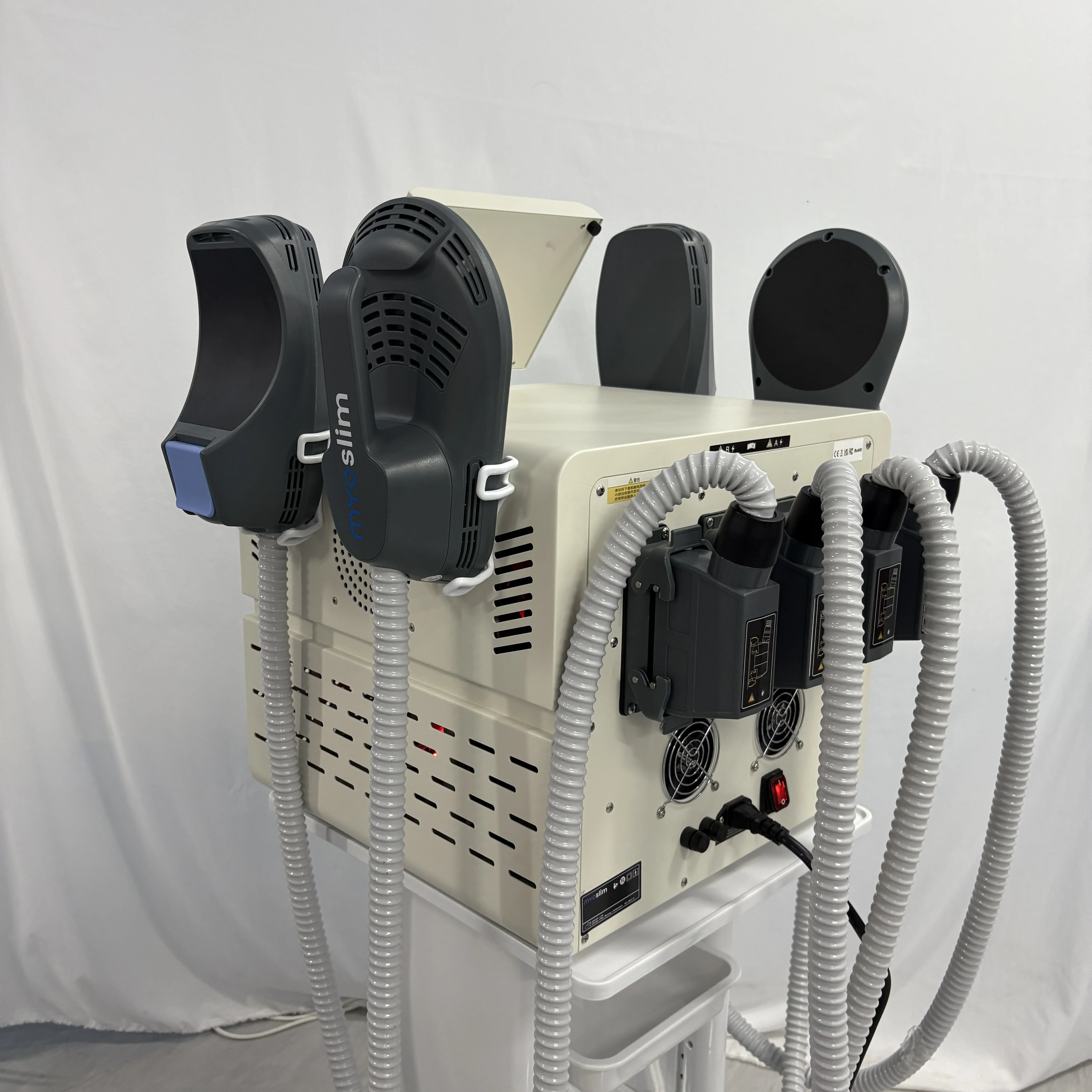 Портативная машина для похудения, стимуляция мышц, сжигание жира, электромагнитный инструмент для коррекции фигуры, косметический инструмент
Портативная машина для похудения, стимуляция мышц, сжигание жира, электромагнитный инструмент для коррекции фигуры, косметический инструмент