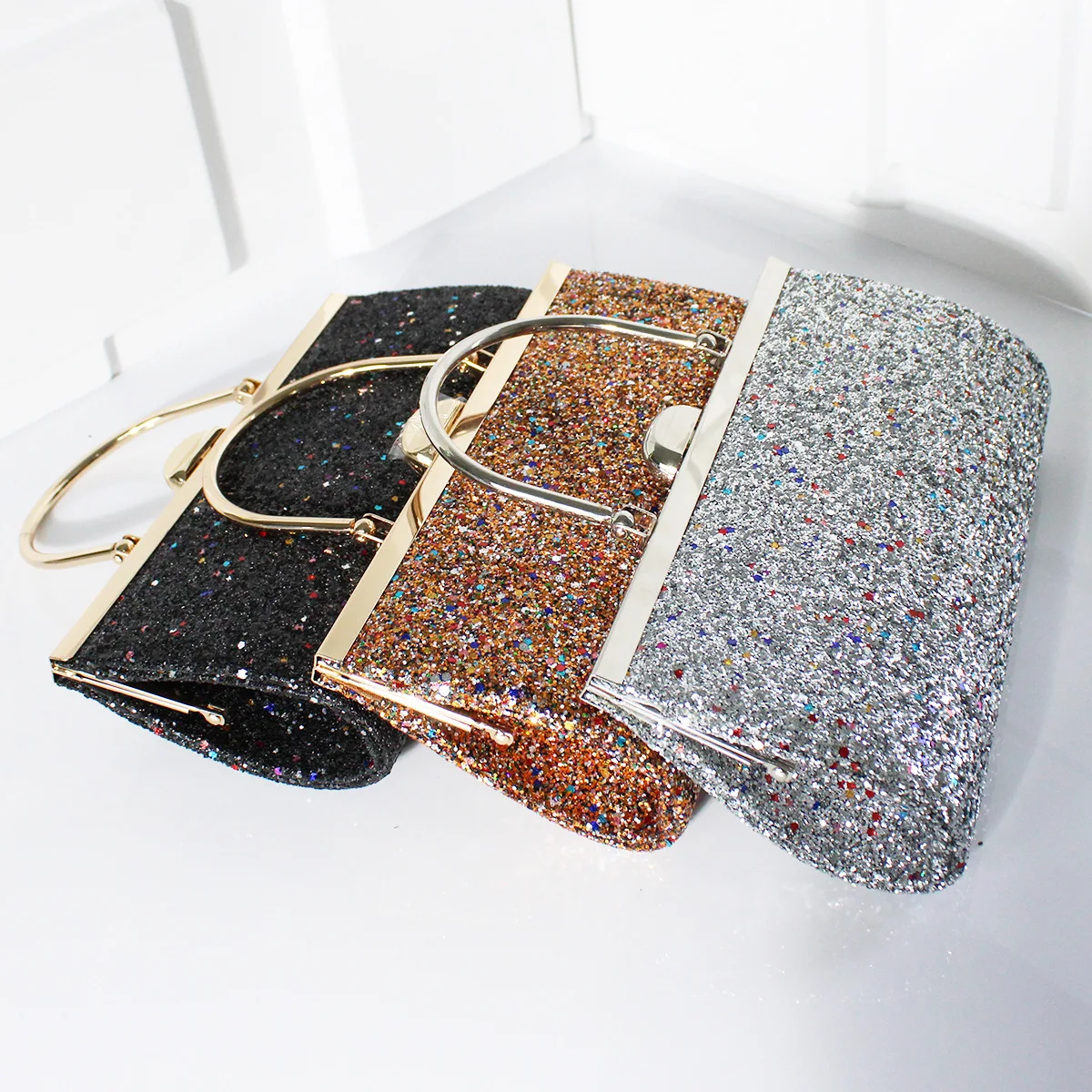 Women Evening Bag Glitter Top Handle Clutch Handbag Ladies Wedding Dinner Banquet Dressed Bag Party Sequin Chain Shoulder Bags
Women Evening Bag Glitter Top Handle Clutch Handbag Ladies Wedding Dinner Banquet Dressed Bag Party Sequin Chain Shoulder Bags