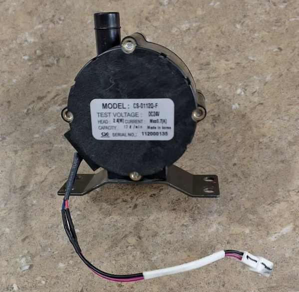 For CSE CS-01112Q-F brushless direct-flow water pump 24V 0.7A 2.4M 12L/min
For CSE CS-01112Q-F brushless direct-flow water pump 24V 0.7A 2.4M 12L/min