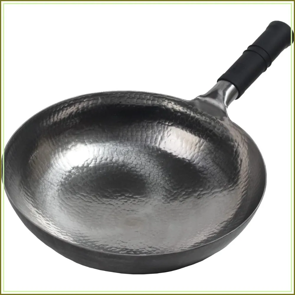 Traditional Hand Hammered Carbon Steel Wok, 13.3 Inch Round Bottom, 1.8mm Thickness, 5th Generation
Traditional Hand Hammered Carbon Steel Wok, 13.3 Inch Round Bottom, 1.8mm Thickness, 5th Generation