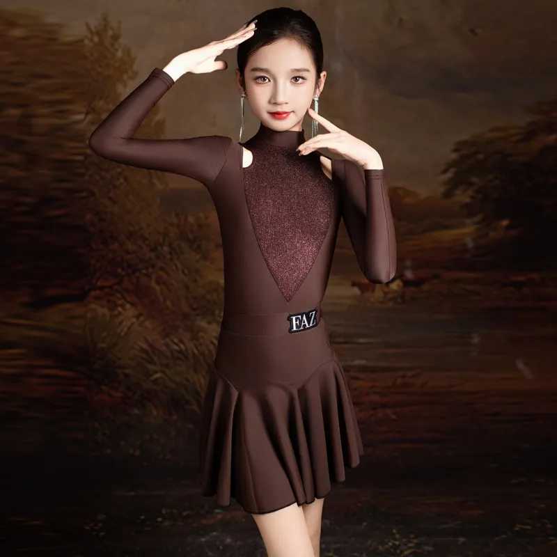 Kid Latin Dance Clothes Brown Long Sleeve Dance Suit Girl Performance Practice Wear Cha Cha Rumba Training Set Ruffle Skirt 2648
Kid Latin Dance Clothes Brown Long Sleeve Dance Suit Girl Performance Practice Wear Cha Cha Rumba Training Set Ruffle Skirt 2648