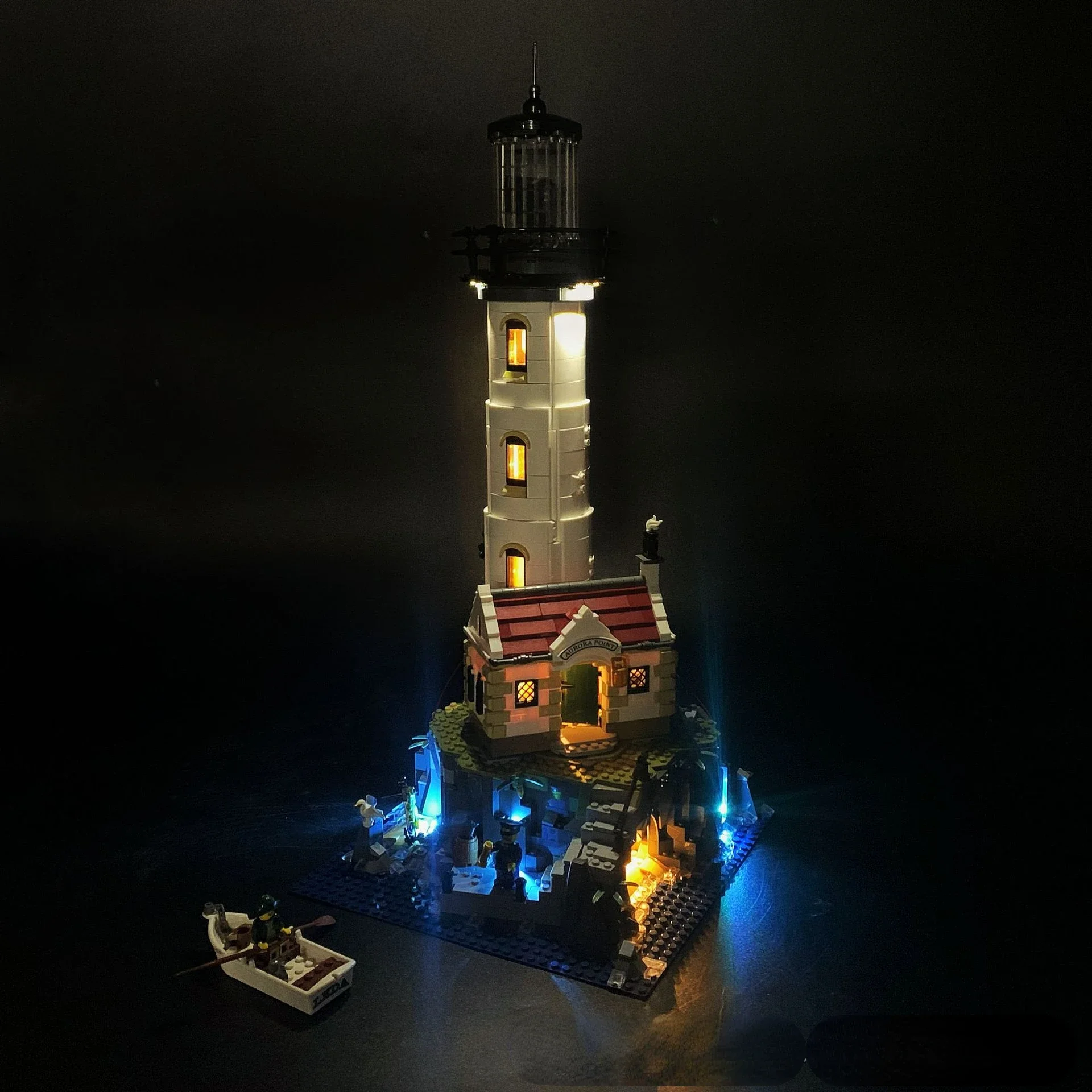 LED Light Kit for LEGO Motorized Lighthouse 21335 Building Blocks
LED Light Kit for LEGO Motorized Lighthouse 21335 Building Blocks