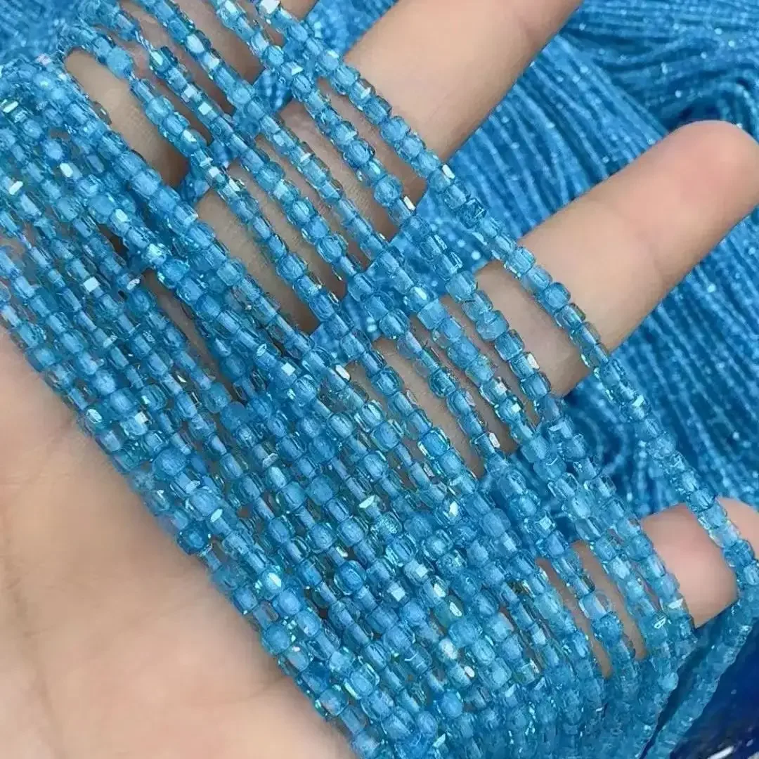 Natural Blue Topaz Gemstone Faceted Cube 4*4mm 38cm Loose Beads for Jewerly Making Design Fashion Stone DIY Necklace Wholesale
Natural Blue Topaz Gemstone Faceted Cube 4*4mm 38cm Loose Beads for Jewerly Making Design Fashion Stone DIY Necklace Wholesale