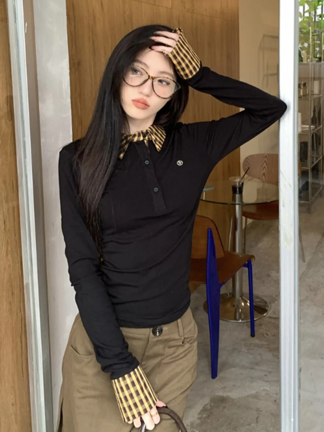 American Style Collar Long Sleeve T-Shirt Women's Spring Slimming Unique Base Layer Short Top with Fake Two-Piece Design
American Style Collar Long Sleeve T-Shirt Women's Spring Slimming Unique Base Layer Short Top with Fake Two-Piece Design