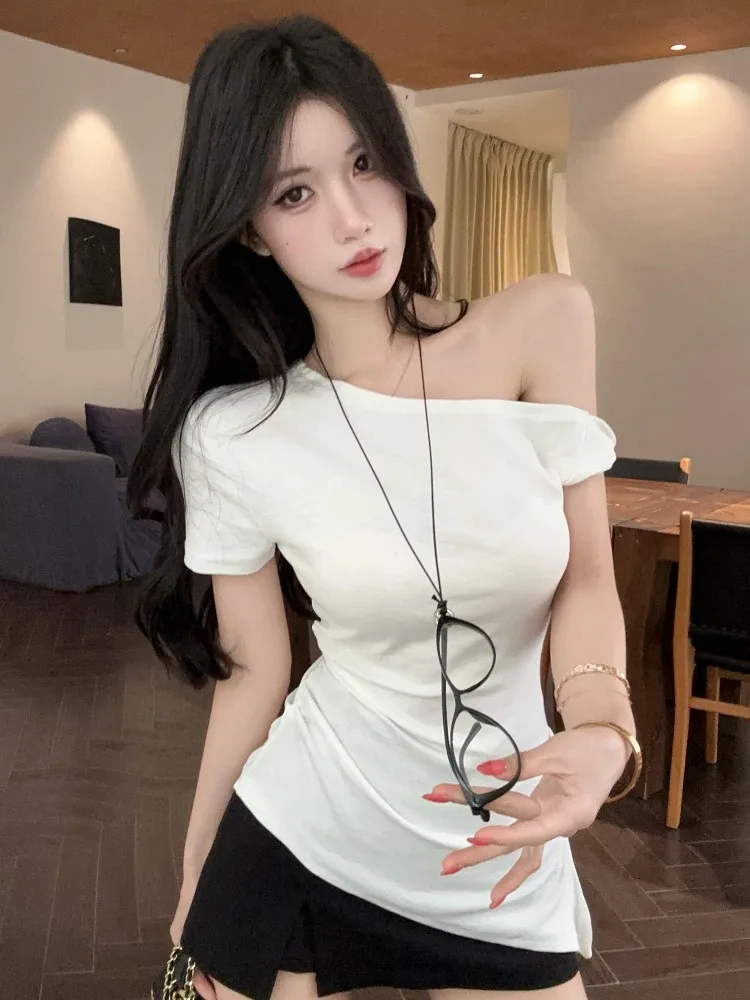 Summer Design Short Sleeve T-Shirt Women's High Waist Asymmetric Slit Folded Shoulder Irregular Length Short Top Citywalk Coo...
Summer Design Short Sleeve T-Shirt Women's High Waist Asymmetric Slit Folded Shoulder Irregular Length Short Top Citywalk Coo...
