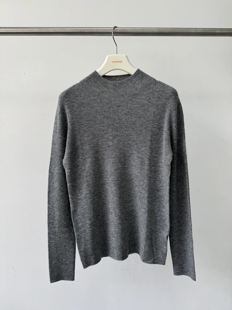 Вязаный свитер Ele ISENSEE из шерсти, приталенный, с высоким воротником, базовый слой, вязаный, с текстурой, винтажный стиль
Вязаный свитер Ele ISENSEE из шерсти, приталенный, с высоким воротником, базовый слой, вязаный, с текстурой, винтажный стиль