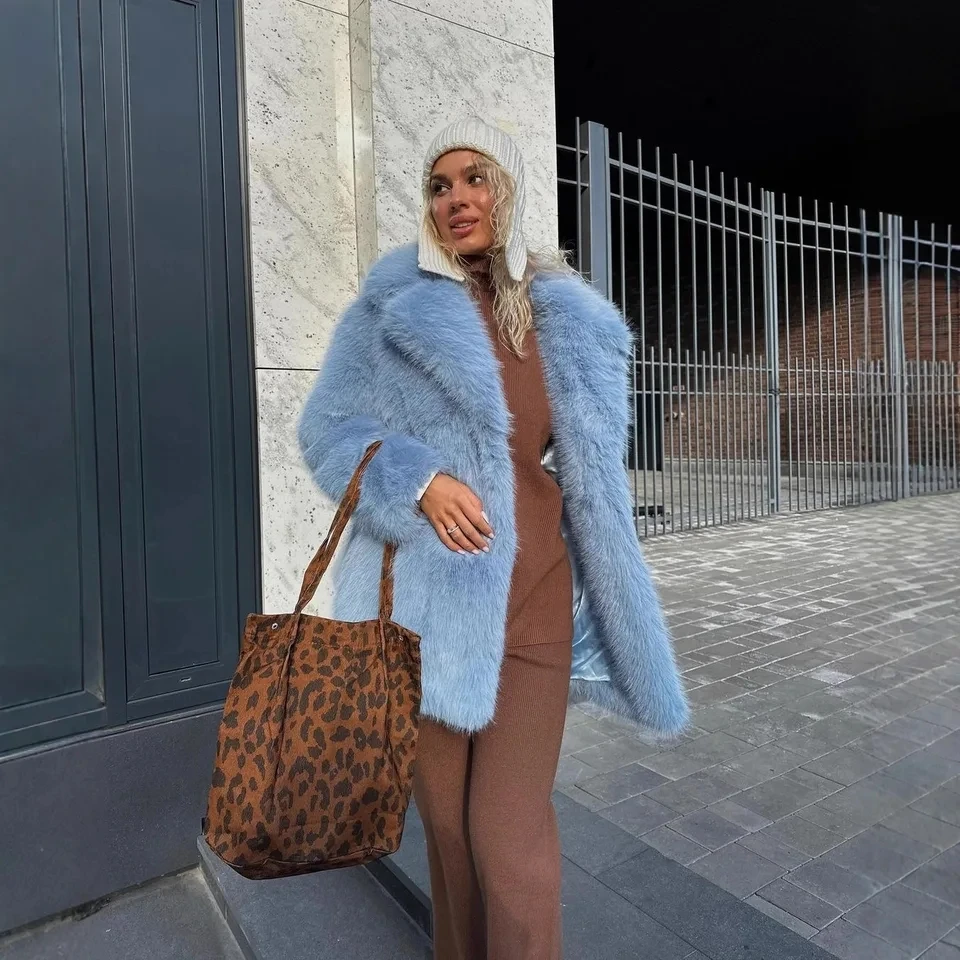 2025 New Mid Length Light Blue Faux Fur Coat Women Autumn Winter Eco Friendly Plush Fashion Temperament Top
2025 New Mid Length Light Blue Faux Fur Coat Women Autumn Winter Eco Friendly Plush Fashion Temperament Top