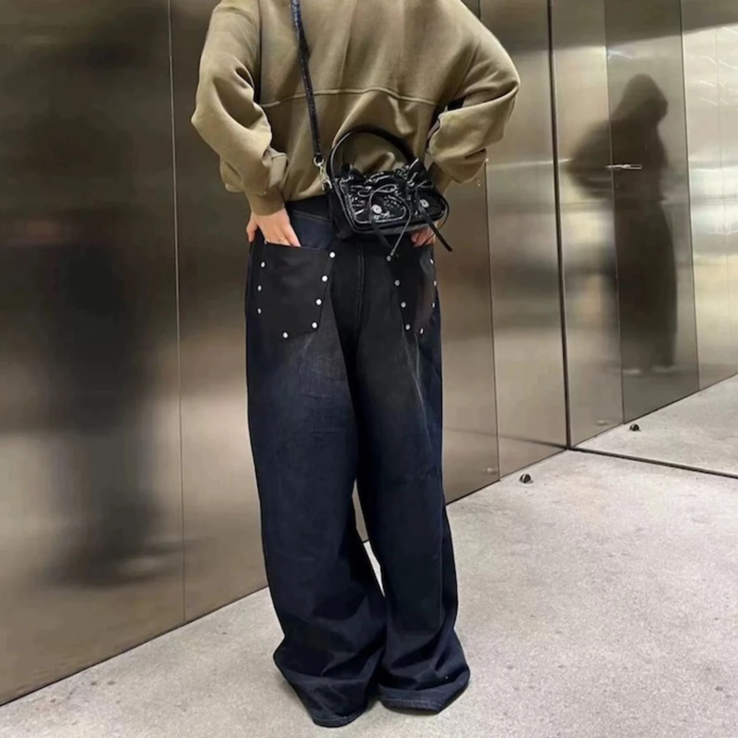 Мужские джинсы kside Sle American Rivet Leather: модные широкие джинсы-багги с прямым кроем и эффектом потертости, повседневные, в стиле AC
Мужские джинсы kside Sle American Rivet Leather: модные широкие джинсы-багги с прямым кроем и эффектом потертости, повседневные, в стиле AC