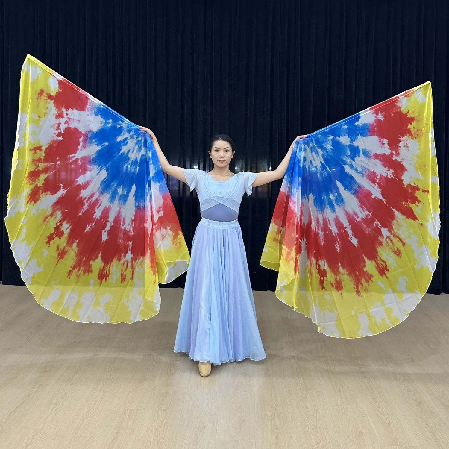 Belly Dance Accessories Props Multicolor Scalable Rods Colorful Scarves Flag Stage Performance with Telescopic Sticks
Belly Dance Accessories Props Multicolor Scalable Rods Colorful Scarves Flag Stage Performance with Telescopic Sticks