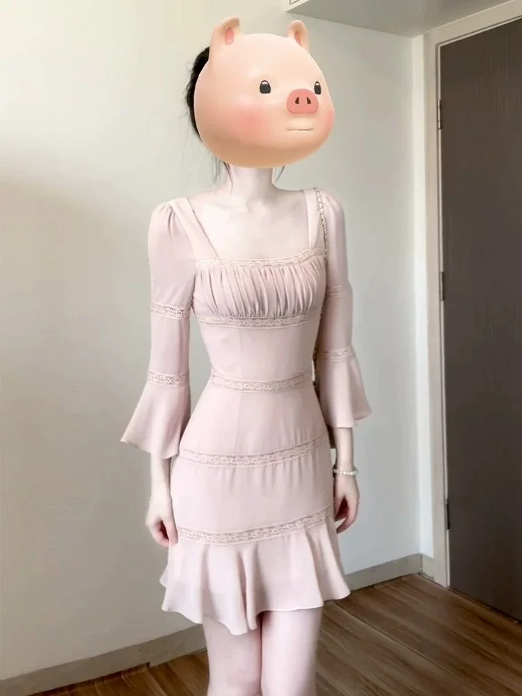 XZY Gentle Style Pink Ruffle Hem Dress Women's plus Size Summer Waist Cinched Slim Fit Square Collar Short Skirt
XZY Gentle Style Pink Ruffle Hem Dress Women's plus Size Summer Waist Cinched Slim Fit Square Collar Short Skirt