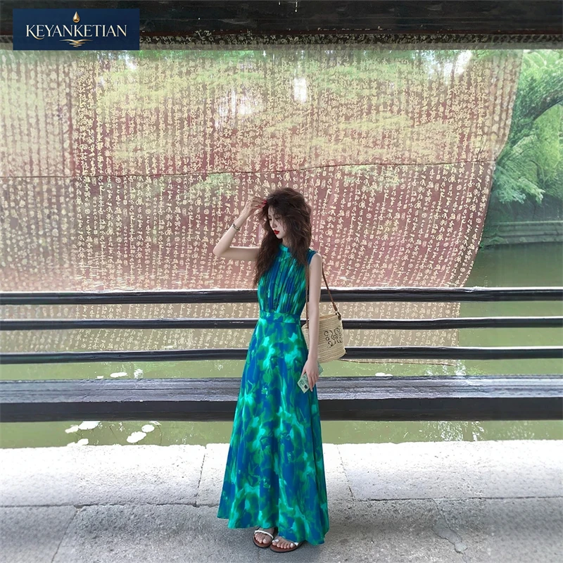 KEYANKETIAN Chic Boho Tie-Dye Style Sleeveless Maxi Dress High Neck Pleated Flowy Chiffon Dress Summer Vacation Beach Outings
KEYANKETIAN Chic Boho Tie-Dye Style Sleeveless Maxi Dress High Neck Pleated Flowy Chiffon Dress Summer Vacation Beach Outings