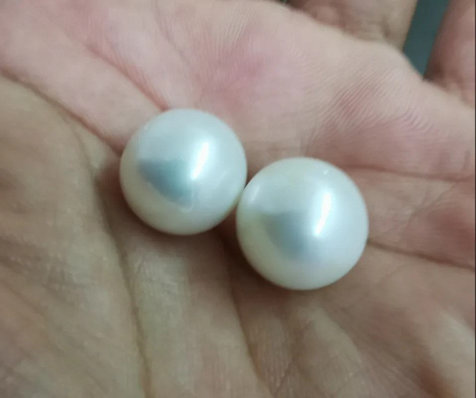 Pair of 12-13mm White Round Loose Pearl Undrilled Women Wedding Party Jewelry Accessories Necklace Earring Ring Bracelet Ring AA
Pair of 12-13mm White Round Loose Pearl Undrilled Women Wedding Party Jewelry Accessories Necklace Earring Ring Bracelet Ring AA
