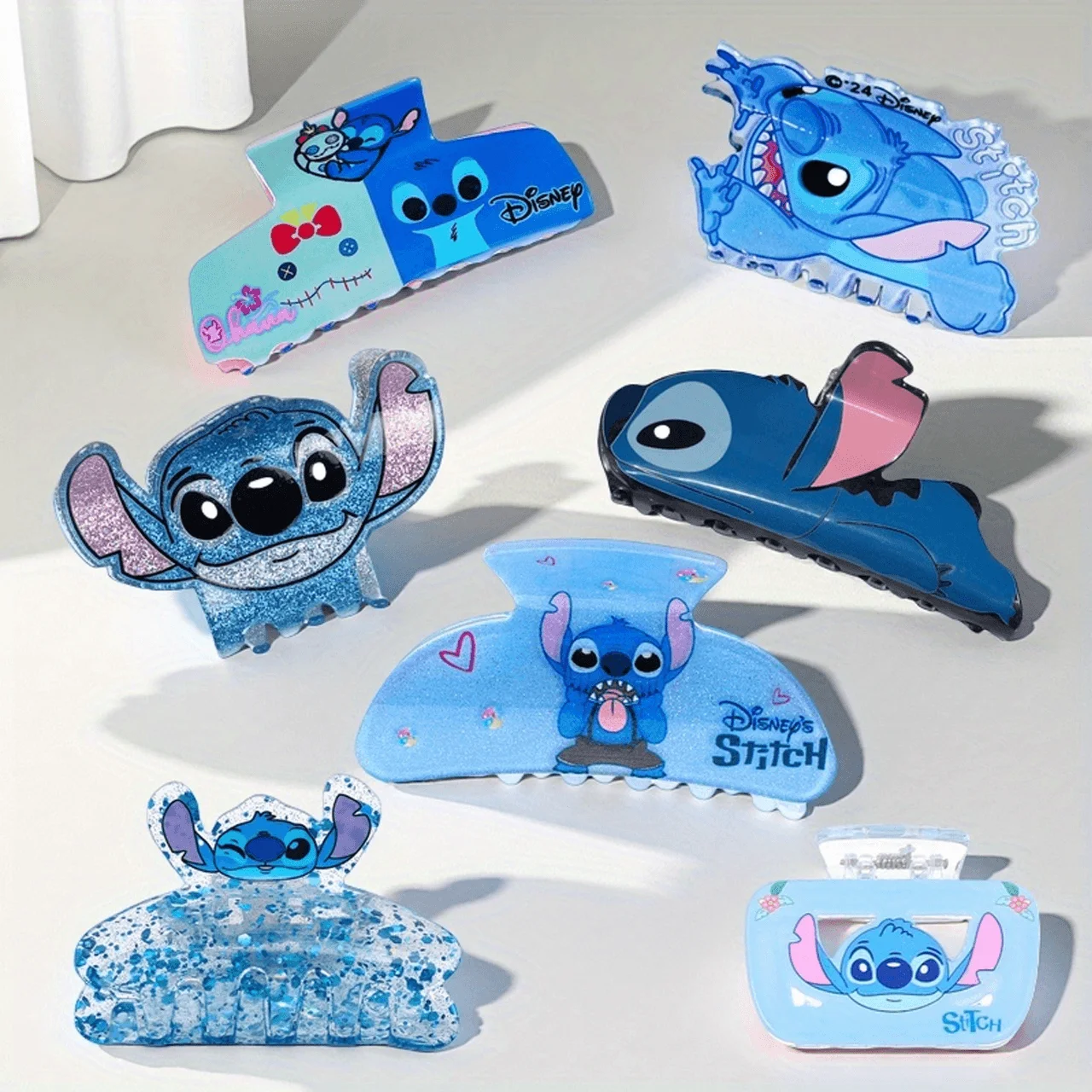 Набор из 7 когтей для волос Disney Stitch. Вы можете сделать 7 разных настроений за 7 дней. Подходит для повседневного ношения и является универсальным h. 
Набор из 7 когтей для волос Disney Stitch. Вы можете сделать 7 разных настроений за 7 дней. Подходит для повседневного ношения и является универсальным h.