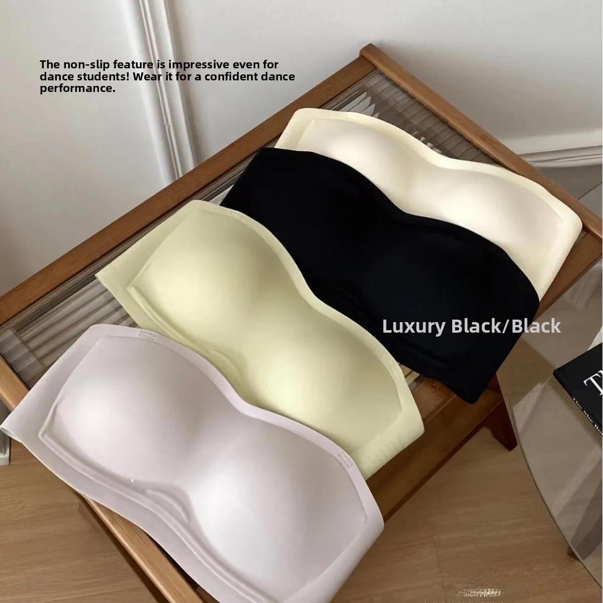 Summer Thin Jelly Fixed Cup Bra Large Chest Appears Small Shoulder Strap Underwear Two-Way Wear Anti-Slip Latex Trace Gatheri...
Summer Thin Jelly Fixed Cup Bra Large Chest Appears Small Shoulder Strap Underwear Two-Way Wear Anti-Slip Latex Trace Gatheri...