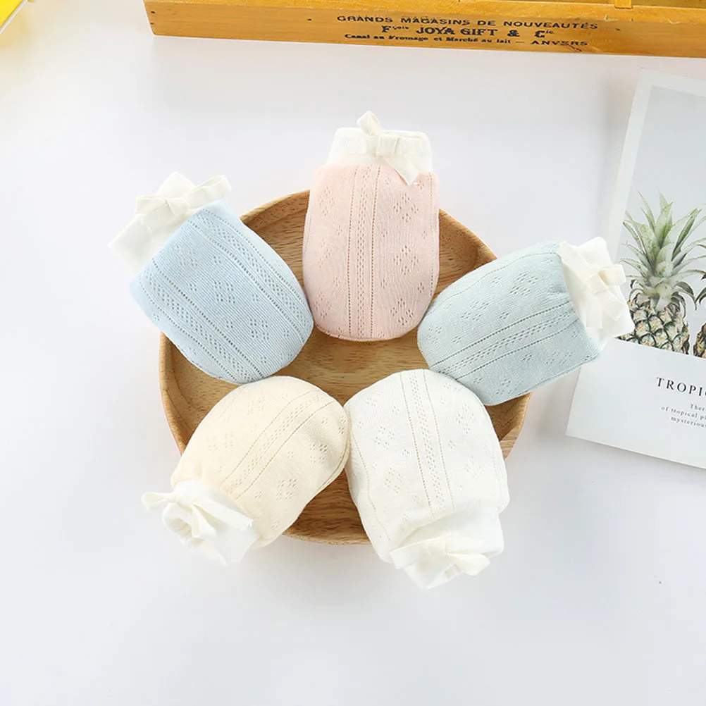 4Pairs Adjustable Anti-Scratch Baby Mittens Newborn Cotton Gloves Infant Protection Scratch Prevention Breathable
4Pairs Adjustable Anti-Scratch Baby Mittens Newborn Cotton Gloves Infant Protection Scratch Prevention Breathable