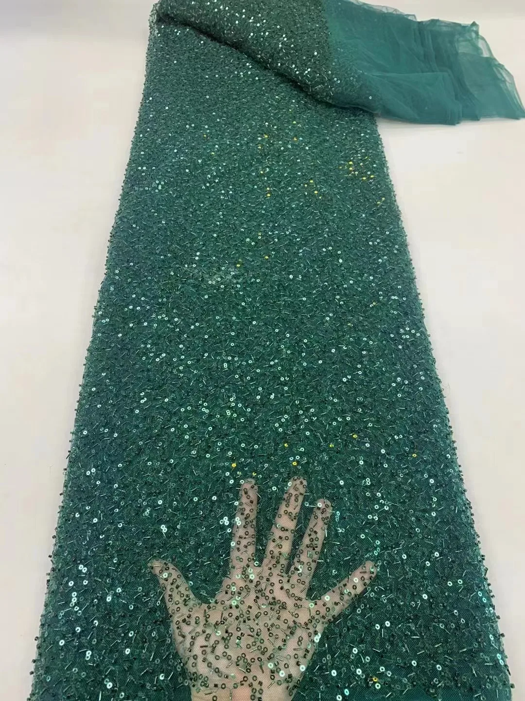 African sequins Lace Fabric Embroidery French Handmade Beaded Lace Fabric High End Mesh Material For Nigeria Party Dress
African sequins Lace Fabric Embroidery French Handmade Beaded Lace Fabric High End Mesh Material For Nigeria Party Dress