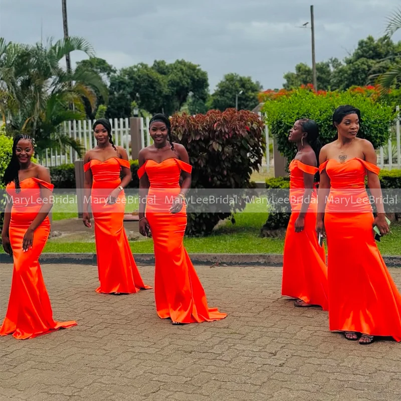 Satin Off the Shoulder Bridesmaid Dresses Plus Size Orange Red Mermaid Wedding Party Dress for Women Maid of Honor Customized
Satin Off the Shoulder Bridesmaid Dresses Plus Size Orange Red Mermaid Wedding Party Dress for Women Maid of Honor Customized