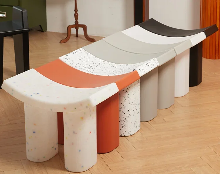 Shoe changing stool designer plastic home door simple can sit bench into the home wear shoes sofa stool
Shoe changing stool designer plastic home door simple can sit bench into the home wear shoes sofa stool