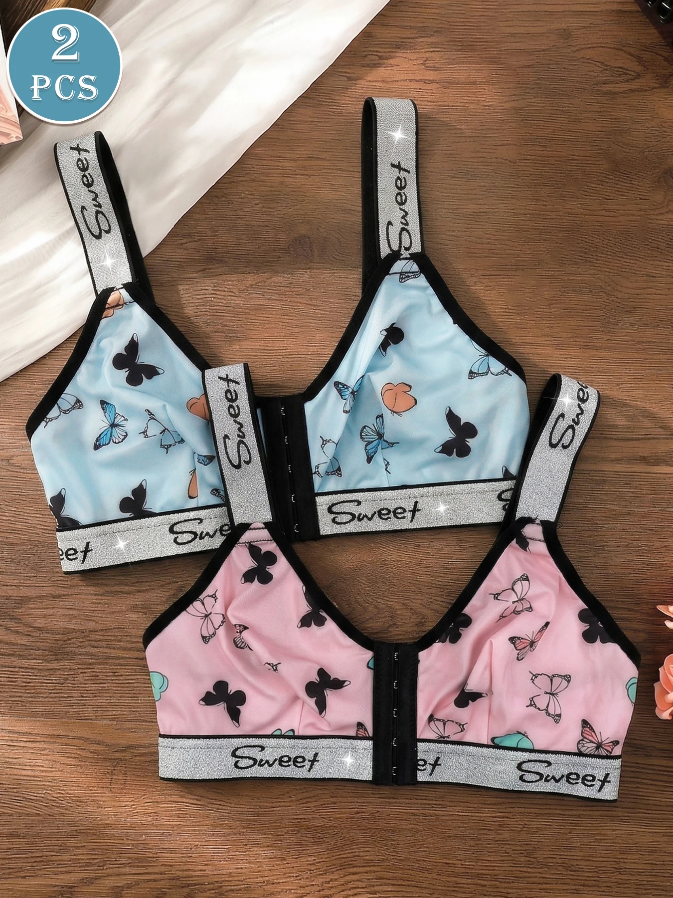 2-piece butterfly printed front buckle seamless bra without steel ring, wide shoulder straps, comfortable women's underwear
2-piece butterfly printed front buckle seamless bra without steel ring, wide shoulder straps, comfortable women's underwear