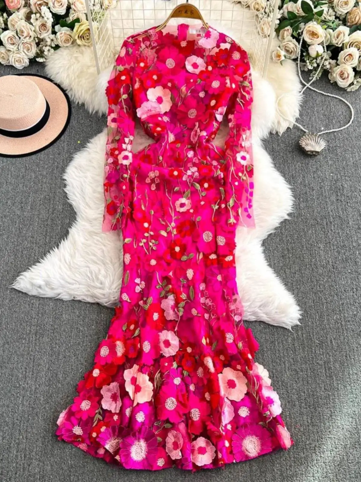 Quality Summer Autumn Fashion Flower Embroidery Lace Prom Wedding Dress Women Tulle Long Sleeve Mermaid Fishtail Dresses Party
Quality Summer Autumn Fashion Flower Embroidery Lace Prom Wedding Dress Women Tulle Long Sleeve Mermaid Fishtail Dresses Party