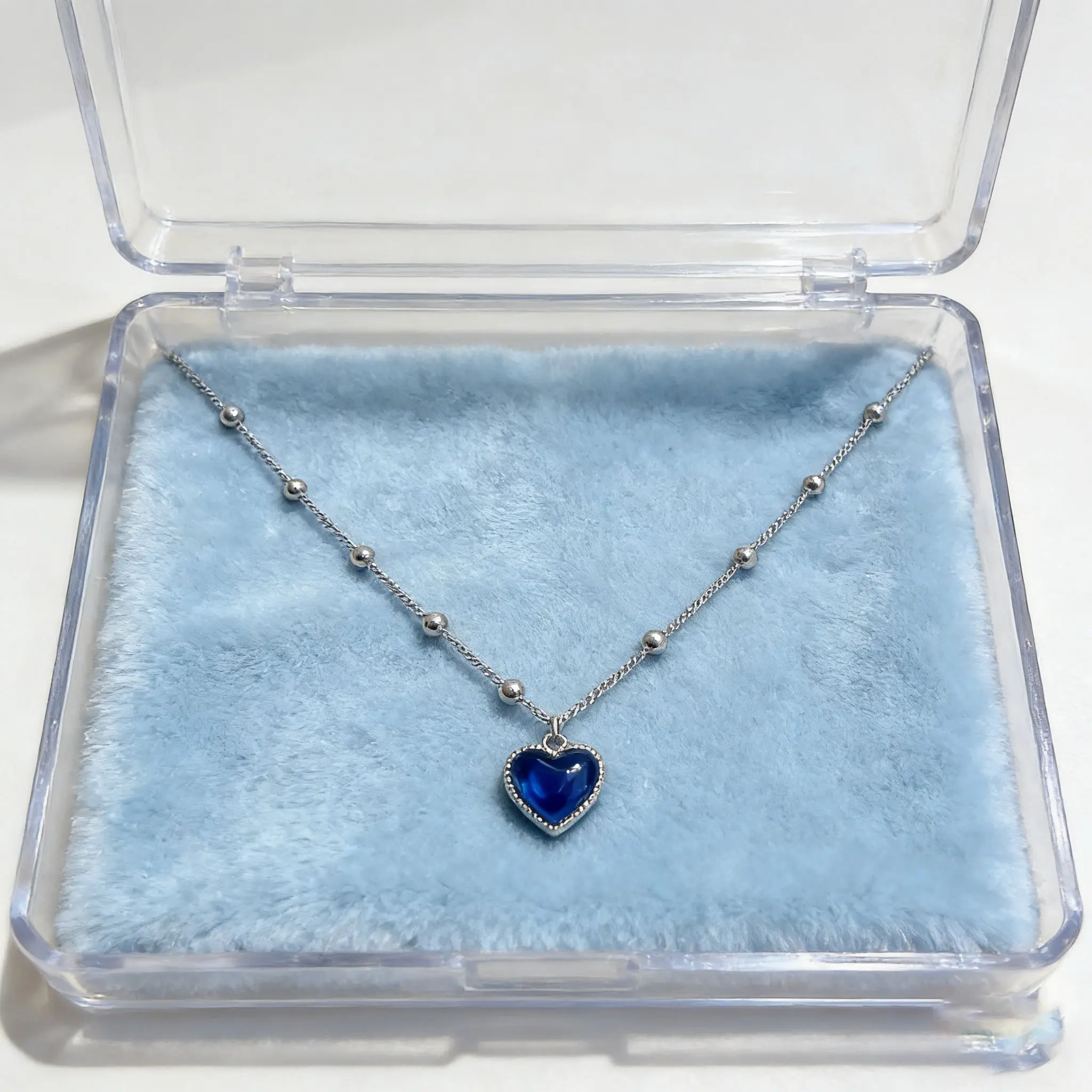 Creative Thermochromic Heart Pendant 1Pc - Cool Sweet Niche Versatile Women's Fashion Choker
Creative Thermochromic Heart Pendant 1Pc - Cool Sweet Niche Versatile Women's Fashion Choker