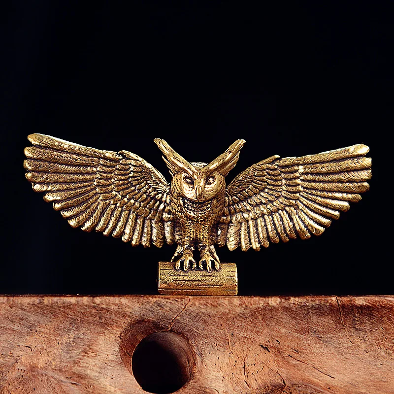 Brass Solid Eagle Desktop Tea Pet Ornament Creative Home Craft Office Decoration
Brass Solid Eagle Desktop Tea Pet Ornament Creative Home Craft Office Decoration