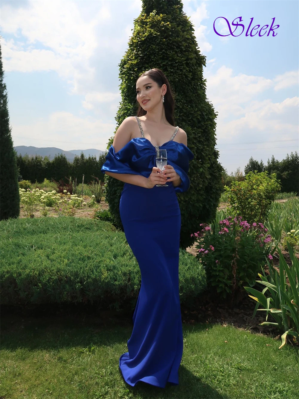 Customized Elegant Spaghetti Straps Evening Dress and Exquisite Jersey Special Occasion Gowns and Temperament Crystal Prom Dress
Customized Elegant Spaghetti Straps Evening Dress and Exquisite Jersey Special Occasion Gowns and Temperament Crystal Prom Dress