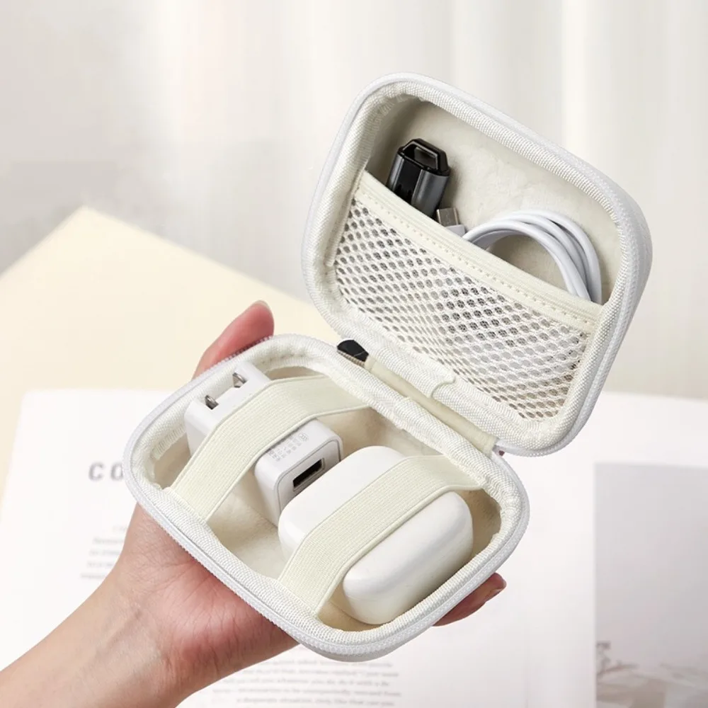 Portable Leather Headphone Bag Hard Case Waterproof Organizer Bag Solid Color Zipper Data Cable Storage Bag Outdoor
Portable Leather Headphone Bag Hard Case Waterproof Organizer Bag Solid Color Zipper Data Cable Storage Bag Outdoor