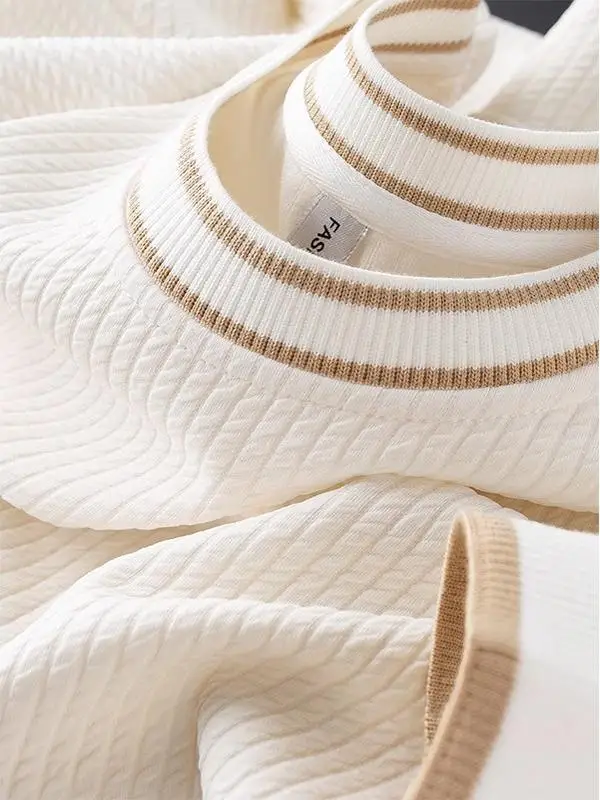 Men's Slim Fit Long Sve Hoodie Fce round Ne Base irt White Striped T-irt Casual Comfortable Polyester Fiber
Men's Slim Fit Long Sve Hoodie Fce round Ne Base irt White Striped T-irt Casual Comfortable Polyester Fiber