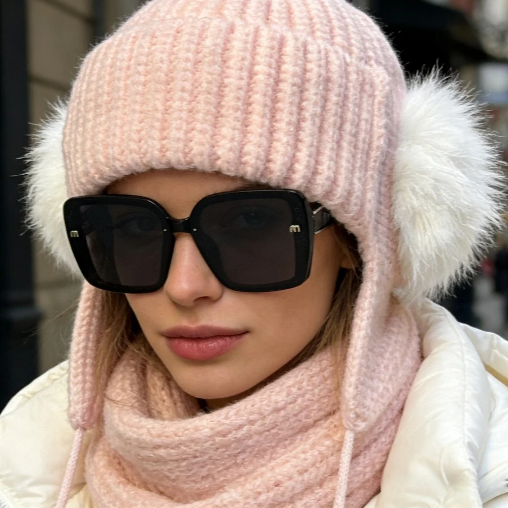 Новые модные поляризационные солнцезащитные очки в большой оправе для женщин, тонкие солнцезащитные очки с защитой от ультрафиолета
Новые модные поляризационные солнцезащитные очки в большой оправе для женщин, тонкие солнцезащитные очки с защитой от ультрафиолета