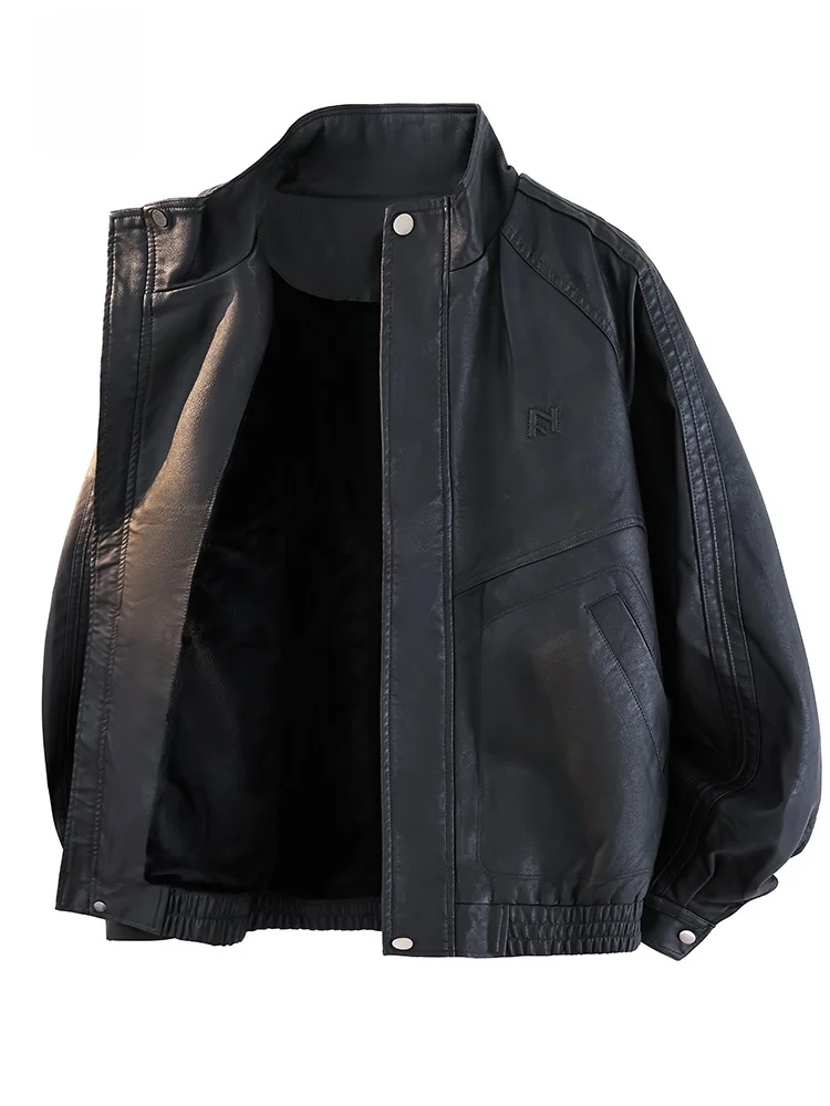 Мужская утепленная кожаная куртка на флисовой подкладке для осени и зимы, новая модная модель 2025 года, повседневная одежда
Мужская утепленная кожаная куртка на флисовой подкладке для осени и зимы, новая модная модель 2025 года, повседневная одежда