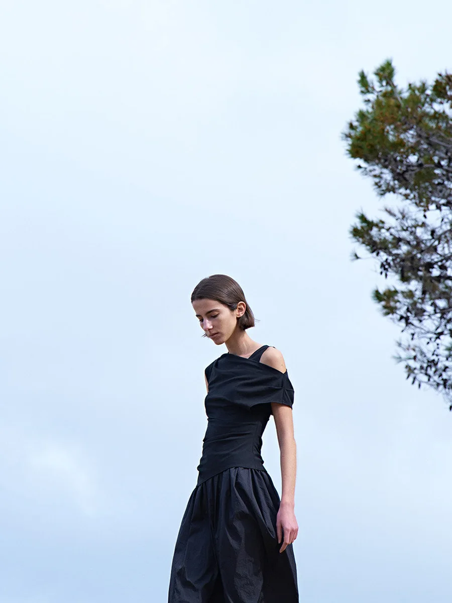 Noxulara Authentic Summer 2026 Brand LOE Sleeveless Dress Two-Piece Set Casual Style Waist-Cinched Regenerated Cellu...
Noxulara Authentic Summer 2026 Brand LOE Sleeveless Dress Two-Piece Set Casual Style Waist-Cinched Regenerated Cellu...
