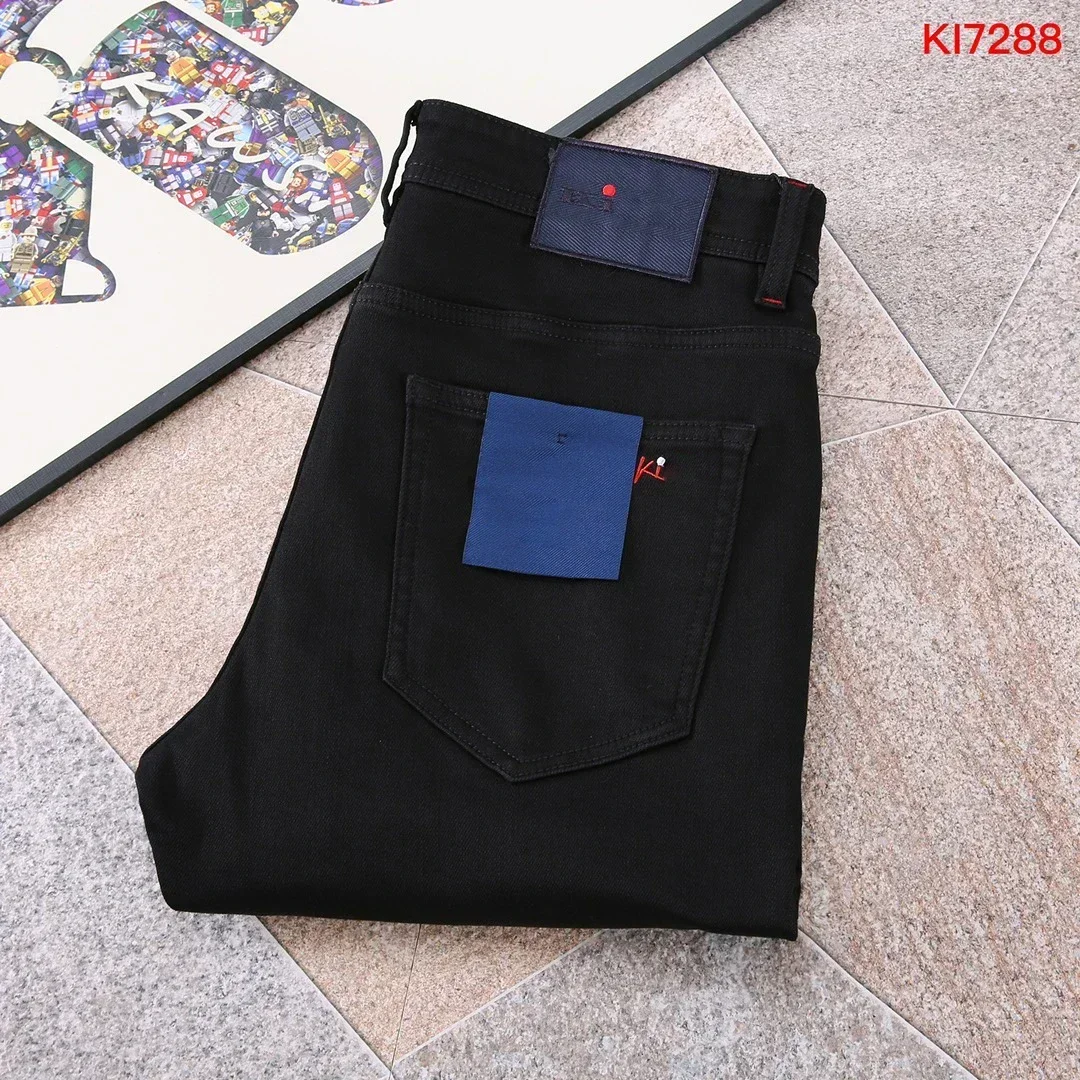 BLLIYOSS Jeans Thick Cotton Men 2024 New comfortable casual elastic High-Quality 29-42 Straight long pants Old Money
BLLIYOSS Jeans Thick Cotton Men 2024 New comfortable casual elastic High-Quality 29-42 Straight long pants Old Money