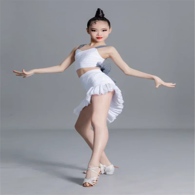 2023 New Kids Latin Dance Dress for Competition Girls White Cha-cha Tanggo Ballroom Dancing Dresses Sexy Salsa Dancewear
2023 New Kids Latin Dance Dress for Competition Girls White Cha-cha Tanggo Ballroom Dancing Dresses Sexy Salsa Dancewear